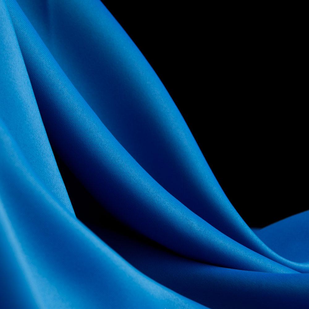 Inherent Flame Retardant Polyester Blackout Dimout Fabric in Royal Blue