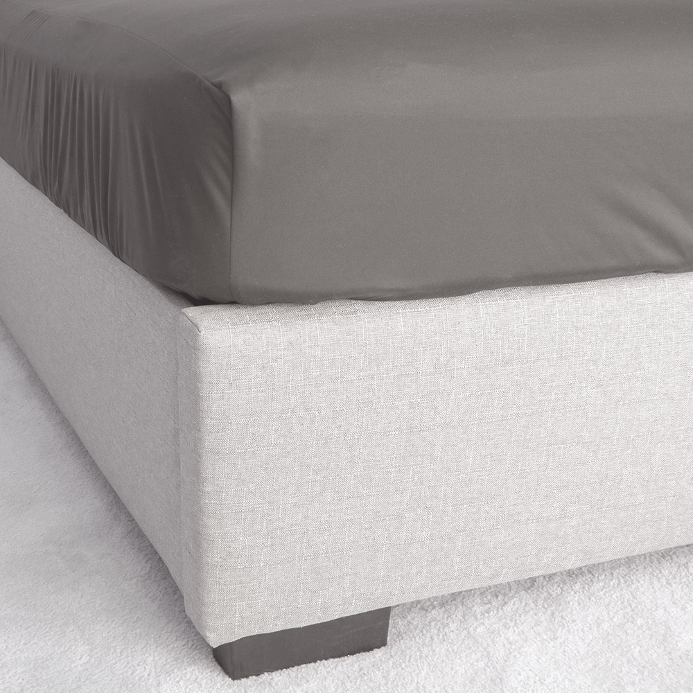 Flame Retardant Fitted Bed Sheet A4