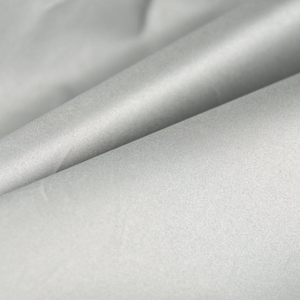 Inherent Fire Resistant Silver-Coated Fabric for Upholstery Meets BS5867, NFPA701 Standards
