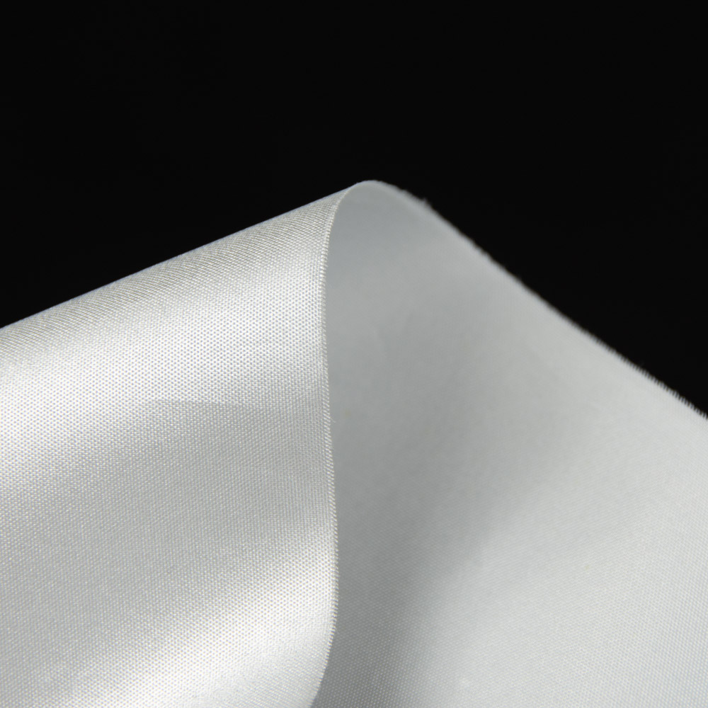 Inherent Fire Resistant Silver-Coated Fabric for Upholstery Meets BS5867, NFPA701 Standards