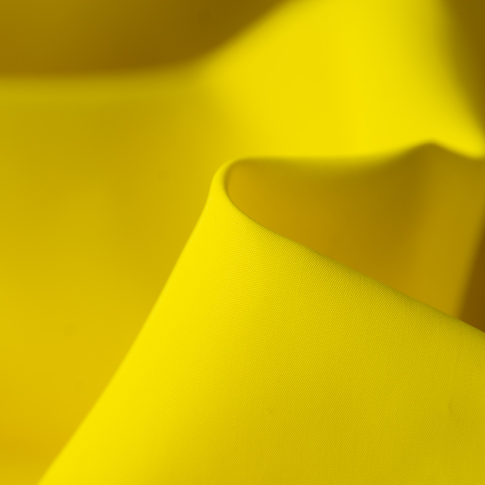 Flame Retardant Yellow Taffeta Fabric Compliant with IFR Standards NFPA701