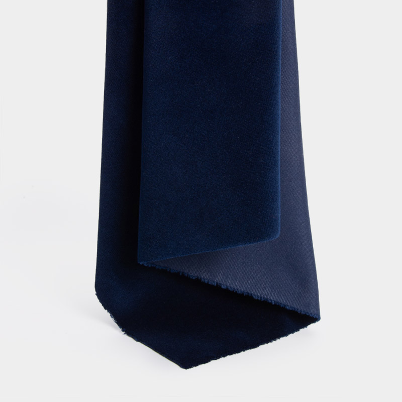 Flame-Retardant Woven Velvet 142cm Width, 500 g/m², 100% Polyester